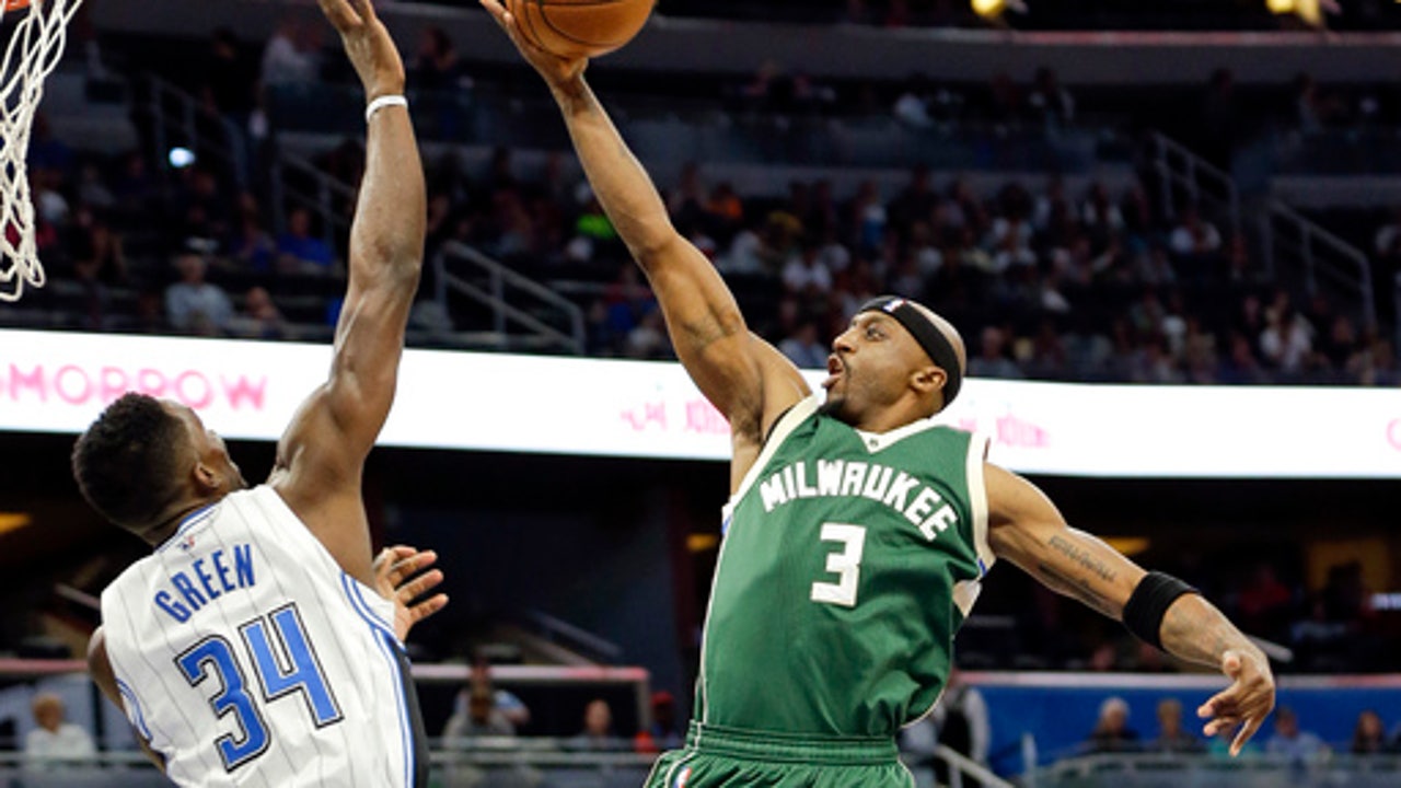 Magic pull away for convincing win over Milwaukee (Jan 20, 2017)